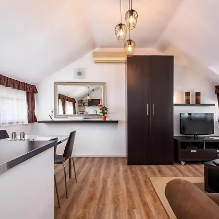 Katoro * Umag